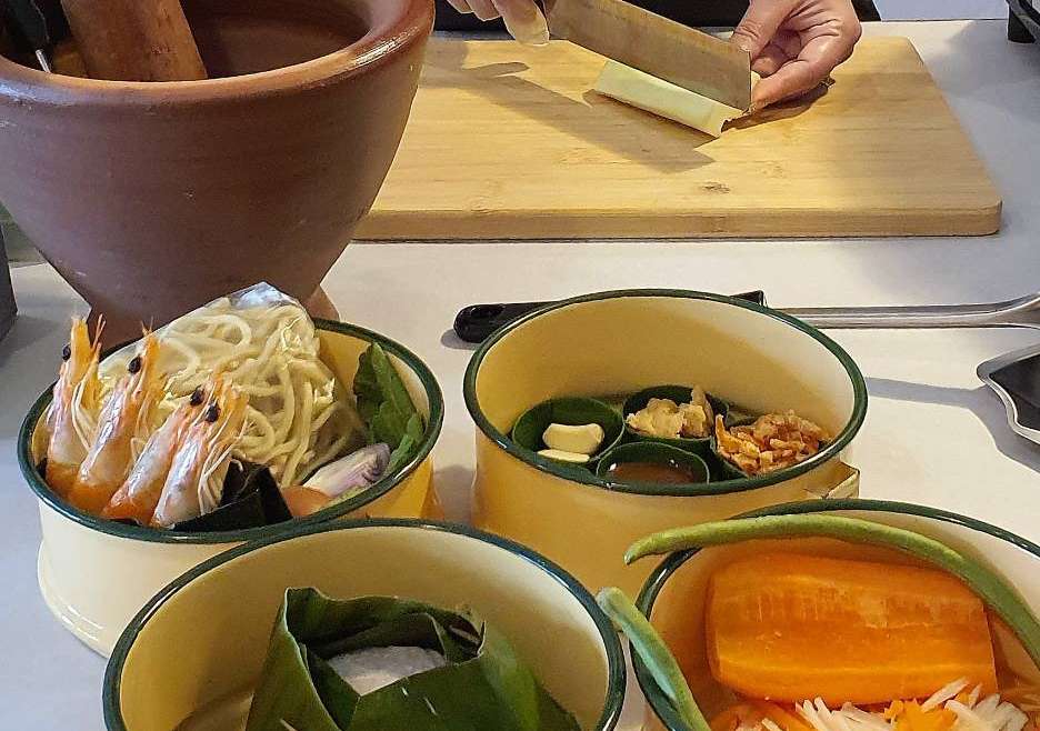 Phuketian Cooking Set C
